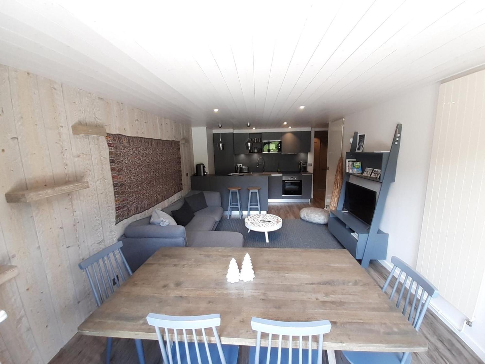 Appartement Skis Aux Pieds, 3 Chambres, Renove, Idealement Situe Pres Des Commerces A Courchevel 1650 - Fr-1-514-61 Exterior photo