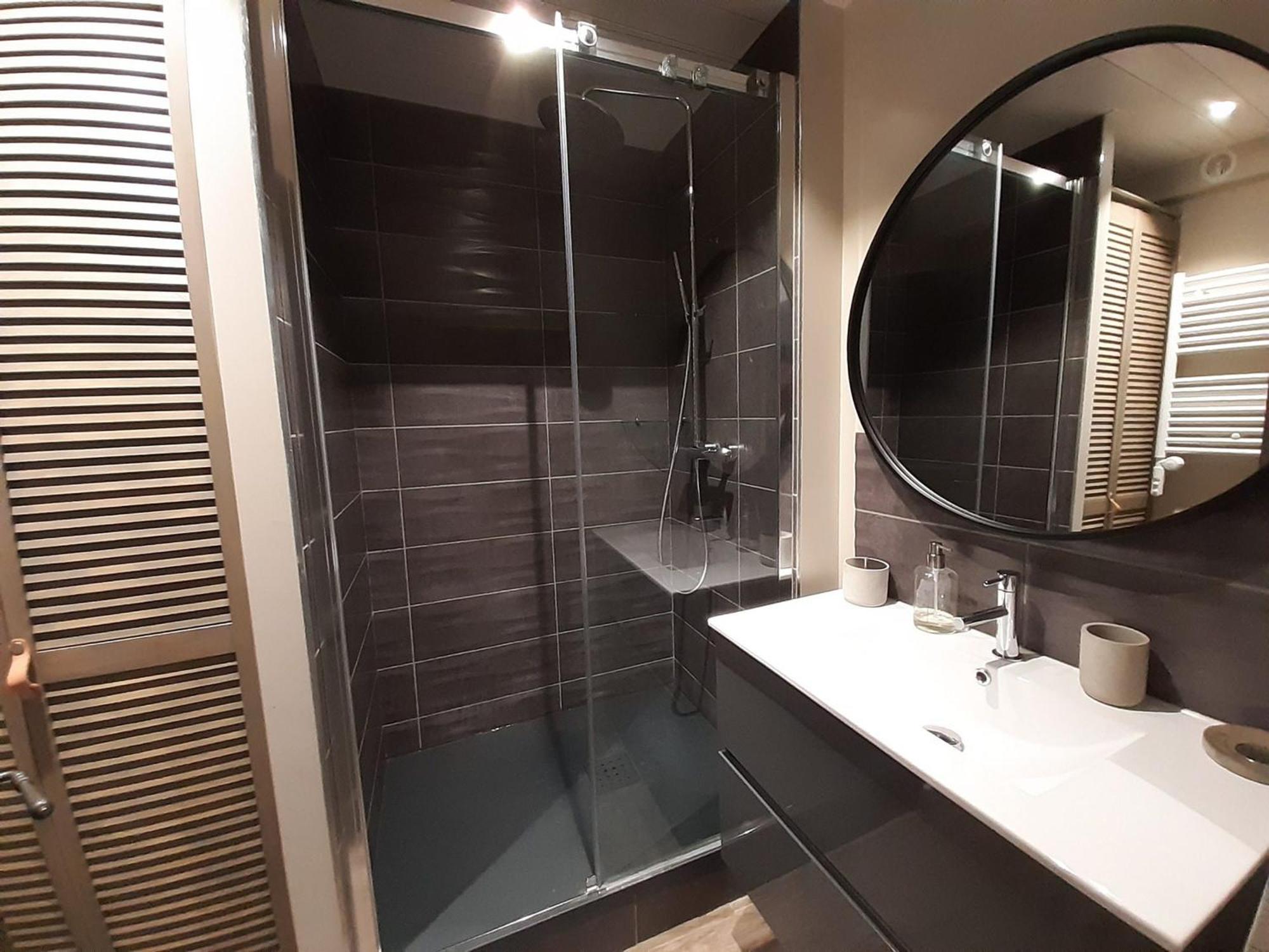 Appartement Skis Aux Pieds, 3 Chambres, Renove, Idealement Situe Pres Des Commerces A Courchevel 1650 - Fr-1-514-61 Exterior photo